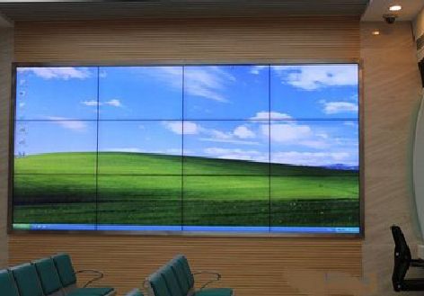 宜丰液晶拼接屏的另类用法。